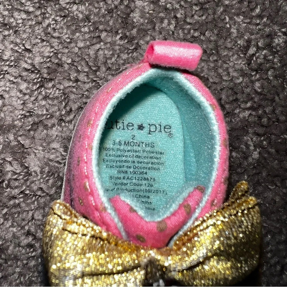 Baby Girl Shoe Bundle - Picture 7 of 16